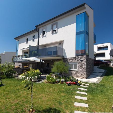 Apartment Odore Di Mare With Beautiful Garden Krk Town Zewnętrze zdjęcie