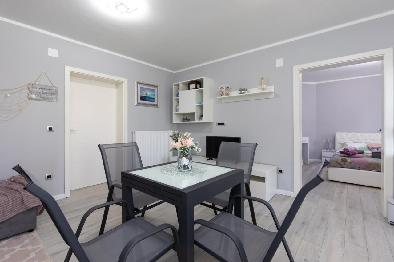Apartment Odore Di Mare With Beautiful Garden Krk Town Zewnętrze zdjęcie
