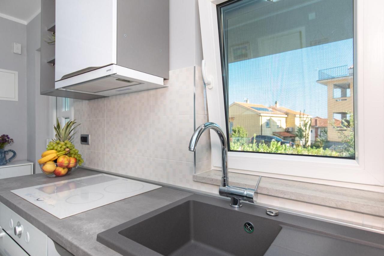 Apartment Odore Di Mare With Beautiful Garden Krk Town Zewnętrze zdjęcie